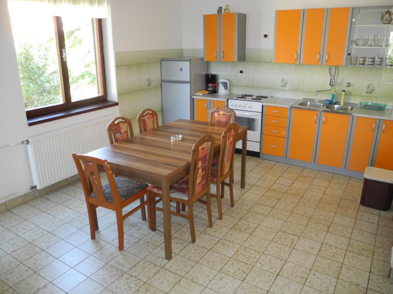 Apartment Vucko 6 Pax Crikvenica Exteriör bild